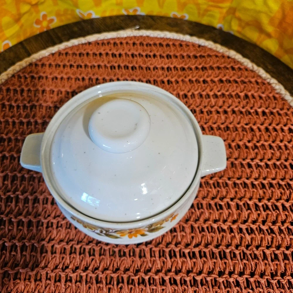 Vintage Capri Bake n Serve Stoneware Individual Casserole Japan